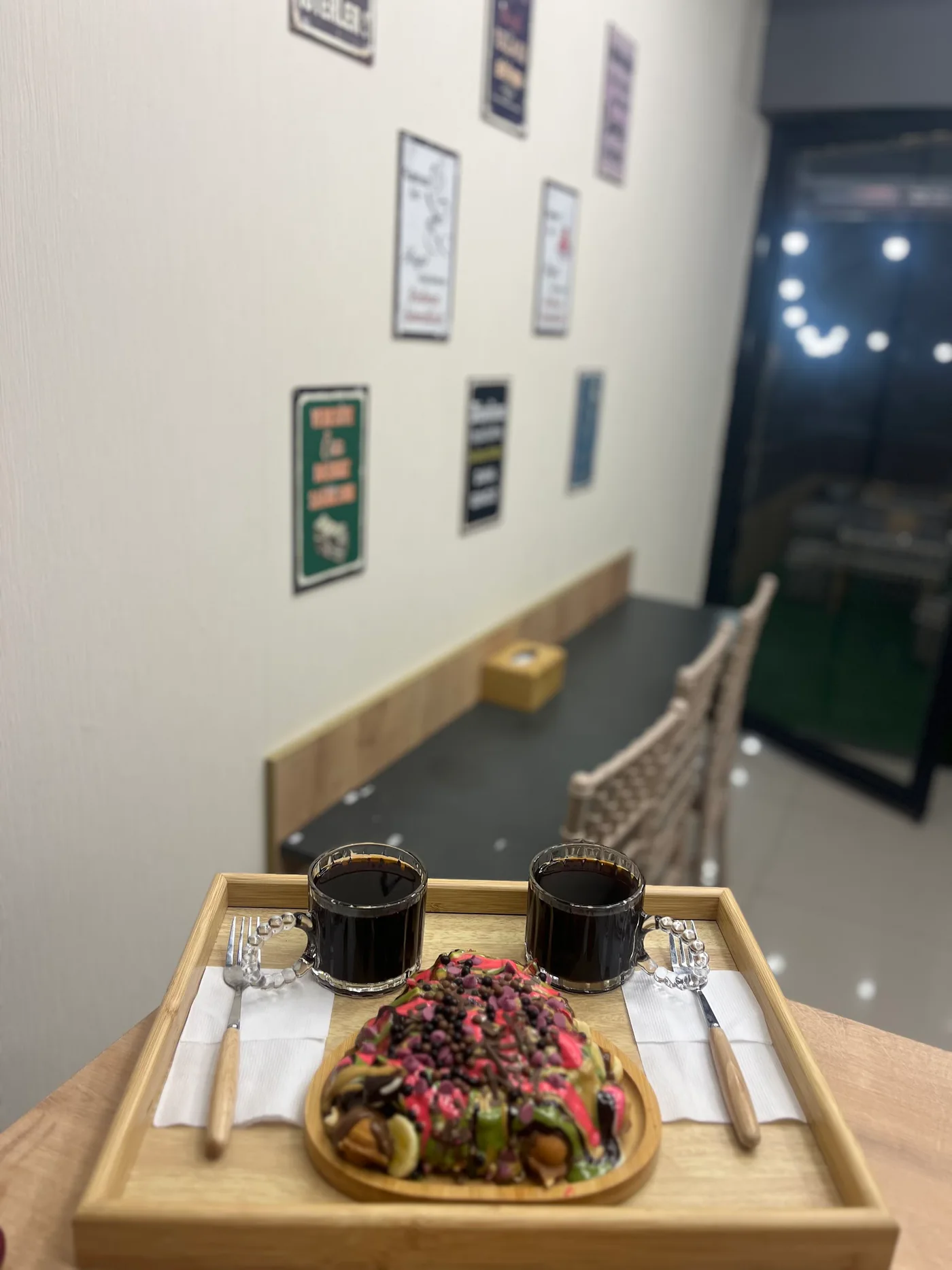 Hasbihal Waffle masada taze sunum tabağı